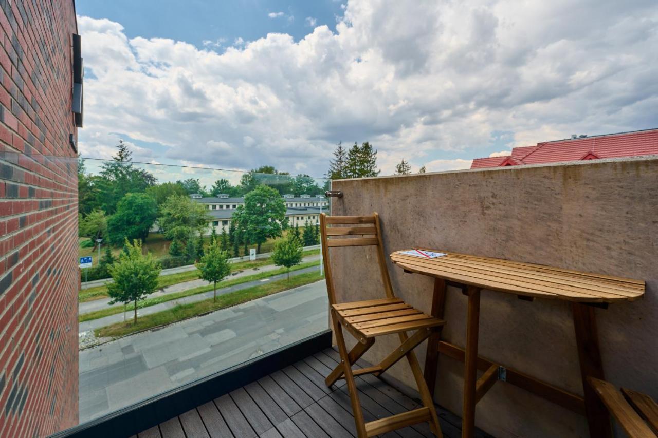 Apartment By The Oder River Wroclaw By Noclegi Renters Exterior foto